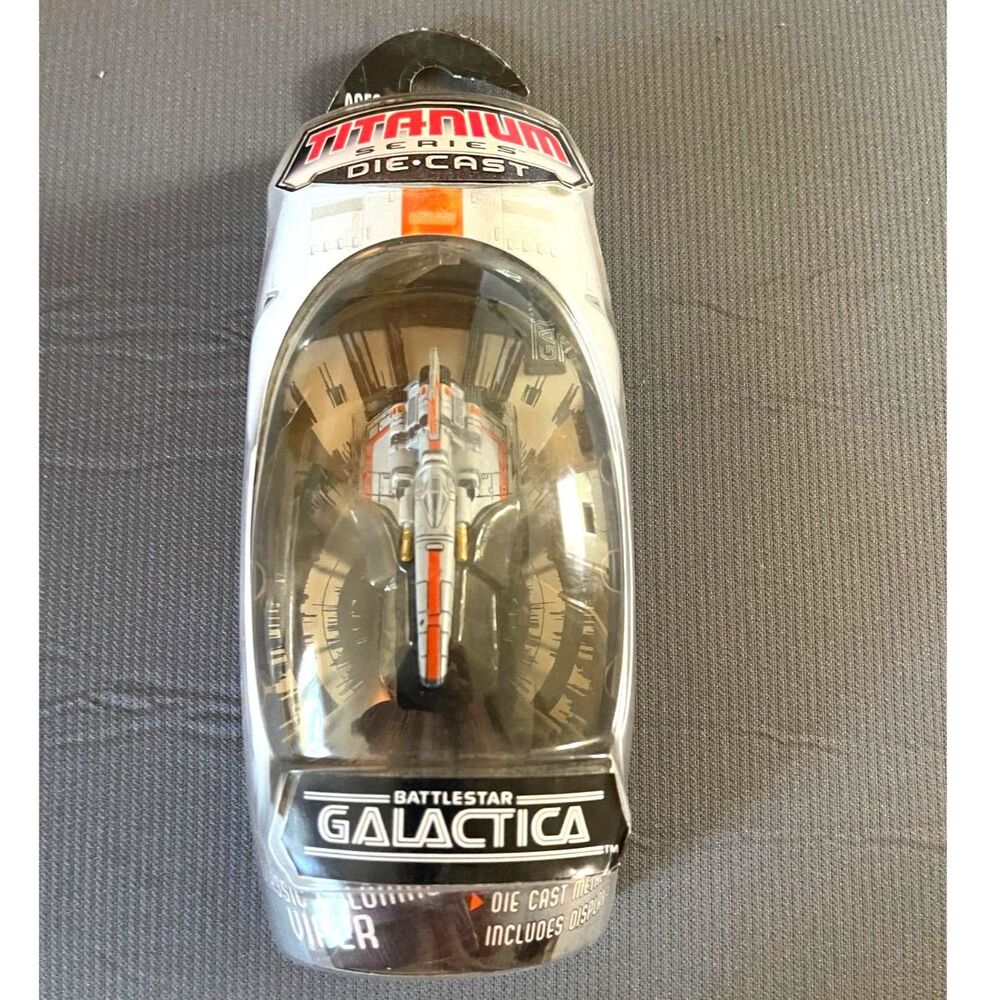 CLASSIC COLONIAL VIPER Battlestar Galactica Diecast Titanium Series NEW SEALED